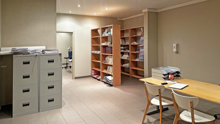 B_bureau 4_4.jpg