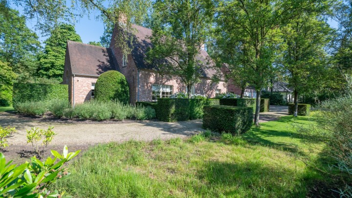 vb mosthoevendreef 2 schilde buiten-2.jpg