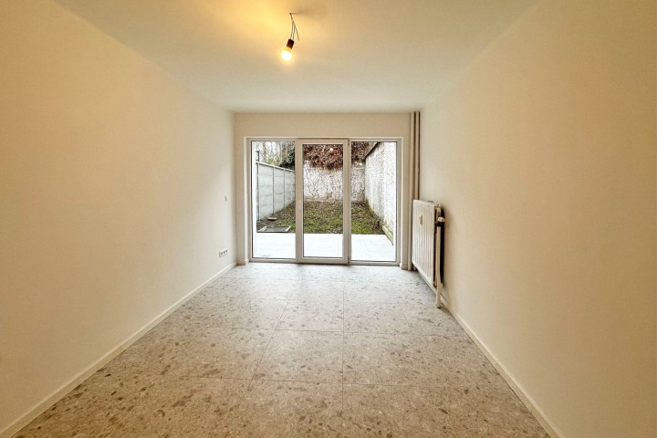 IMG_4388_B.jpg